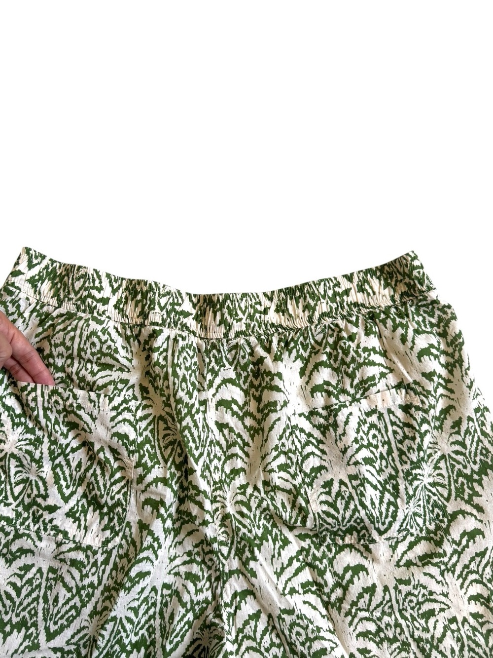 Zara Green Botanical Cropped 100% cotton Pants - Picture 7 of 8